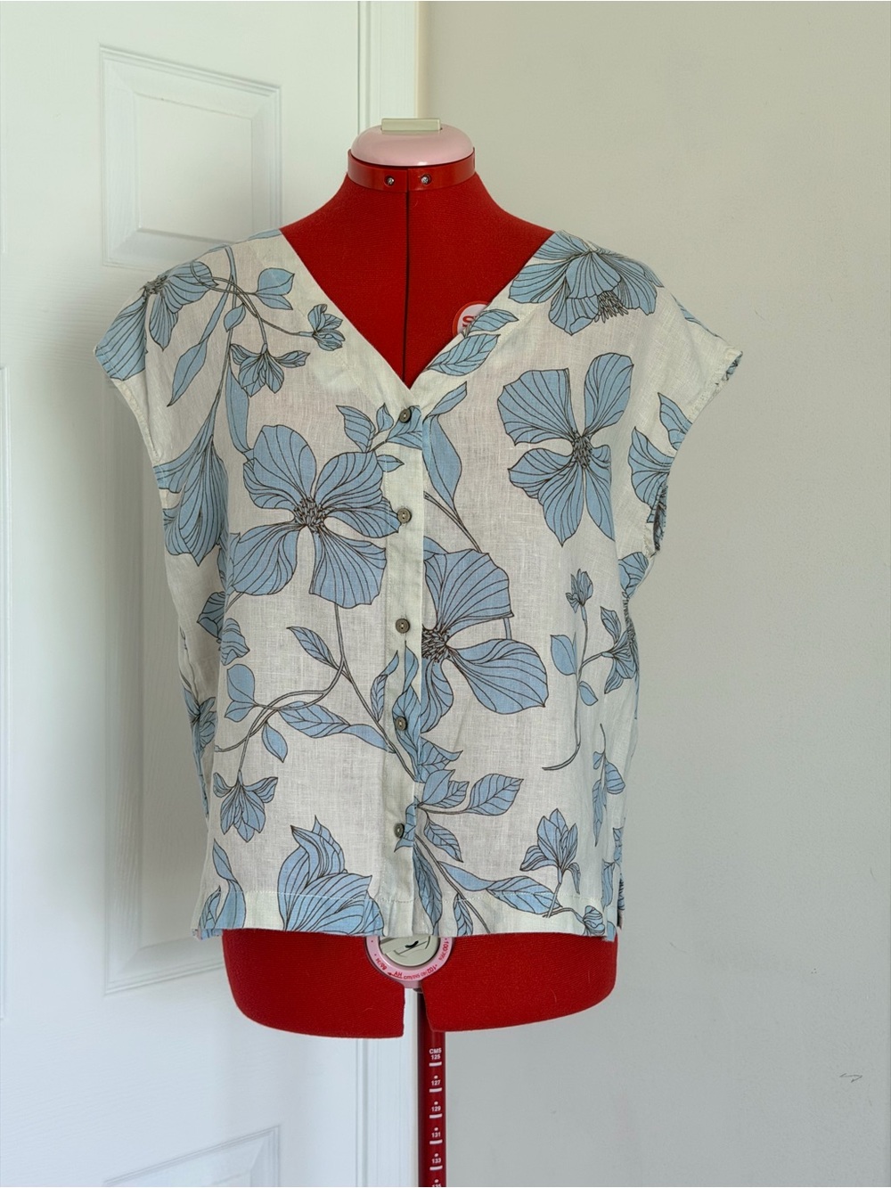 NEW Cynthia Rowley Linen Floral Button Blouse Top Cream Blue Oversize S Relaxed